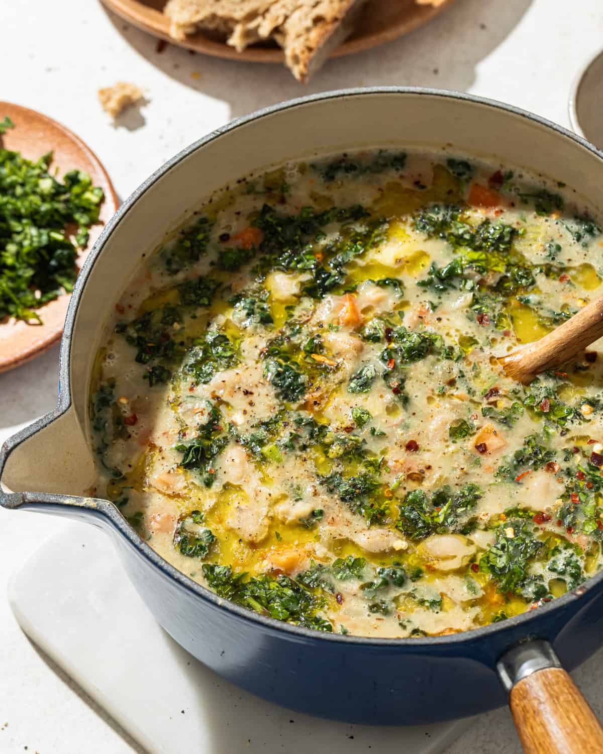 Creamy White Bean Kale Soup: Plant-Based Protein & Flavor Tips